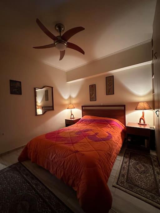 City Center Apartment Самос Екстериор снимка
